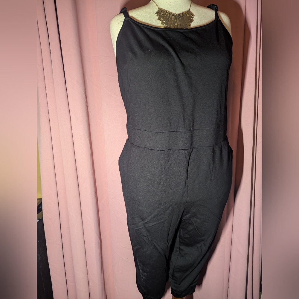 TORRID Sleeveless Ponte Black Jumpsuit 2x/18-20